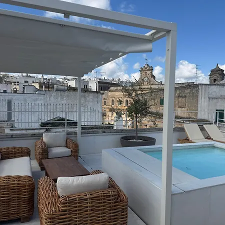 Palazzo Mascetti 4* オストゥーニ