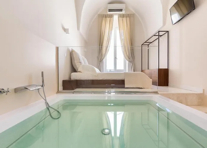 Palazzo Mascetti 4* Остуни